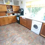 Daire Riverchapel House *