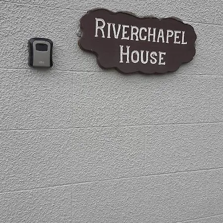 Apartment Riverchapel House